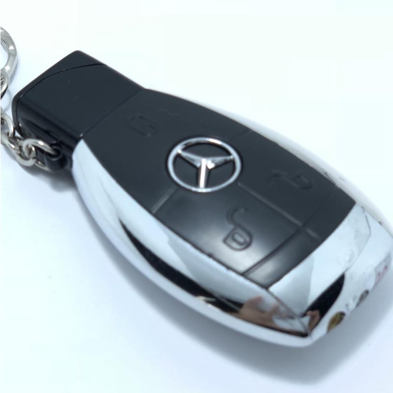 Bật lửa móc khóa xe hiệu Mercedes